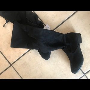 Womens size 11 faux suede knee high boots